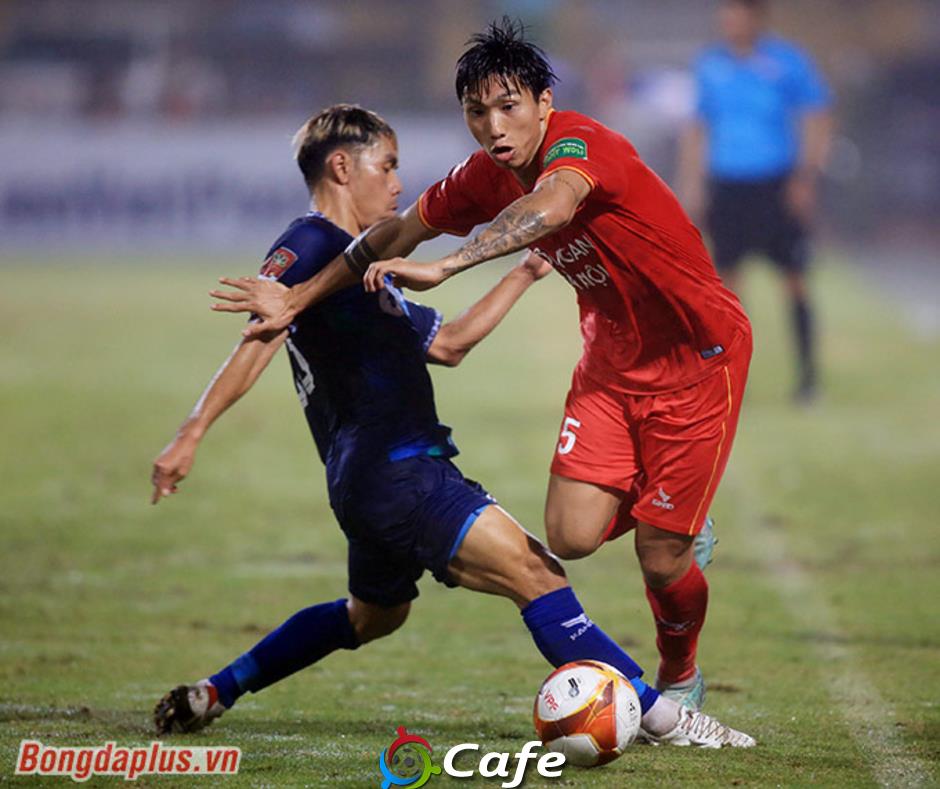 CAHN làm điều bất ngờ với  Đoàn Văn Hậu