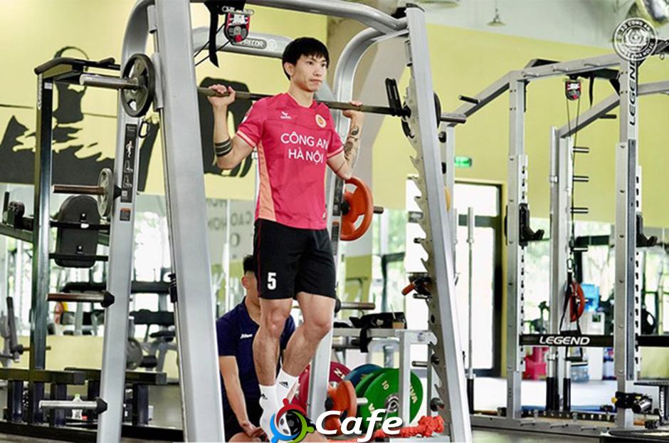 CAHN làm điều bất ngờ với  Đoàn Văn Hậu