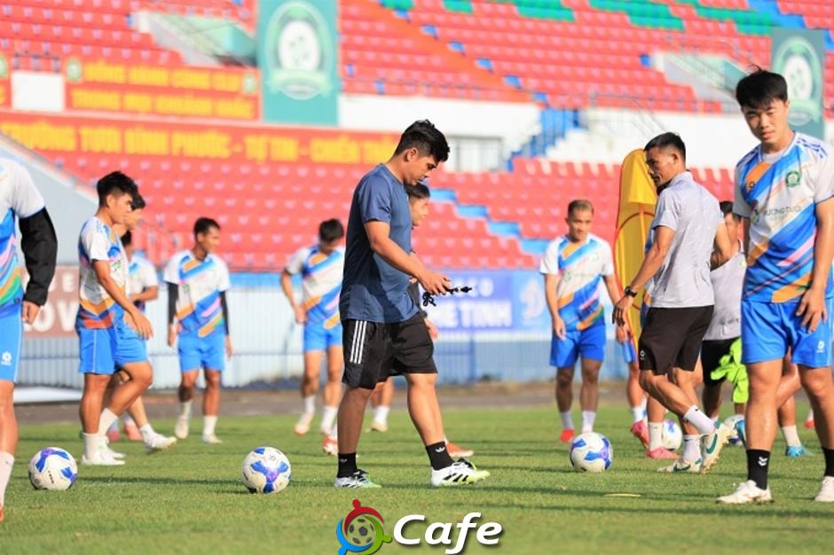 CLB của Công Phượng, Xuân Trường giải thích lý do không nhận suất V.League của Quảng Nam để lại