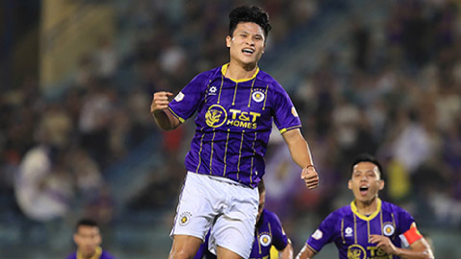 CLB Hà Nội bắt đầu nước rút, cả V.League phải dè chừng