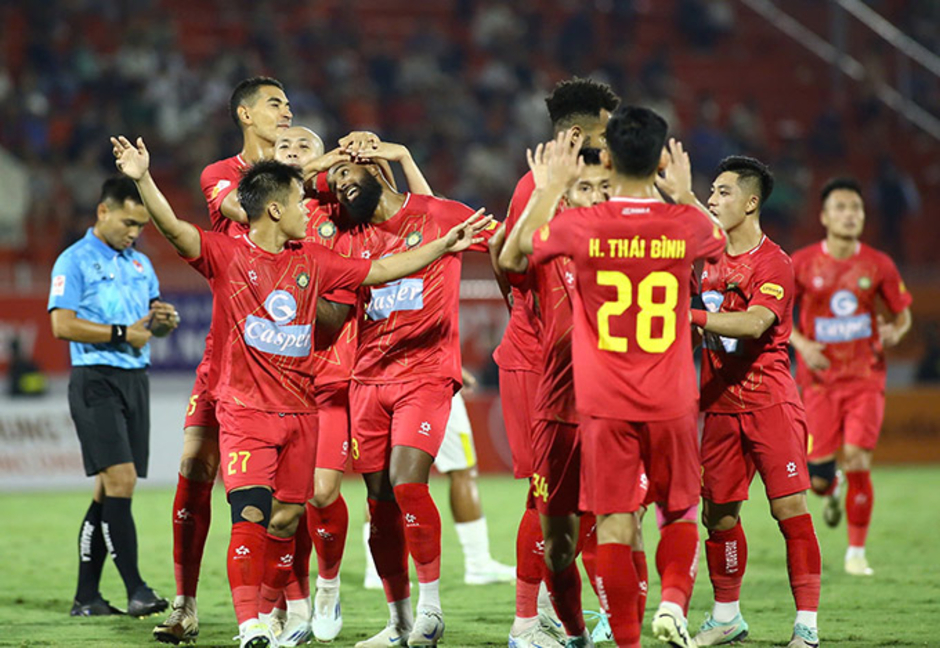 Đằng sau chuyện CLB Thanh Hoá từ ‘cõi chết’ lên đỉnh V.League