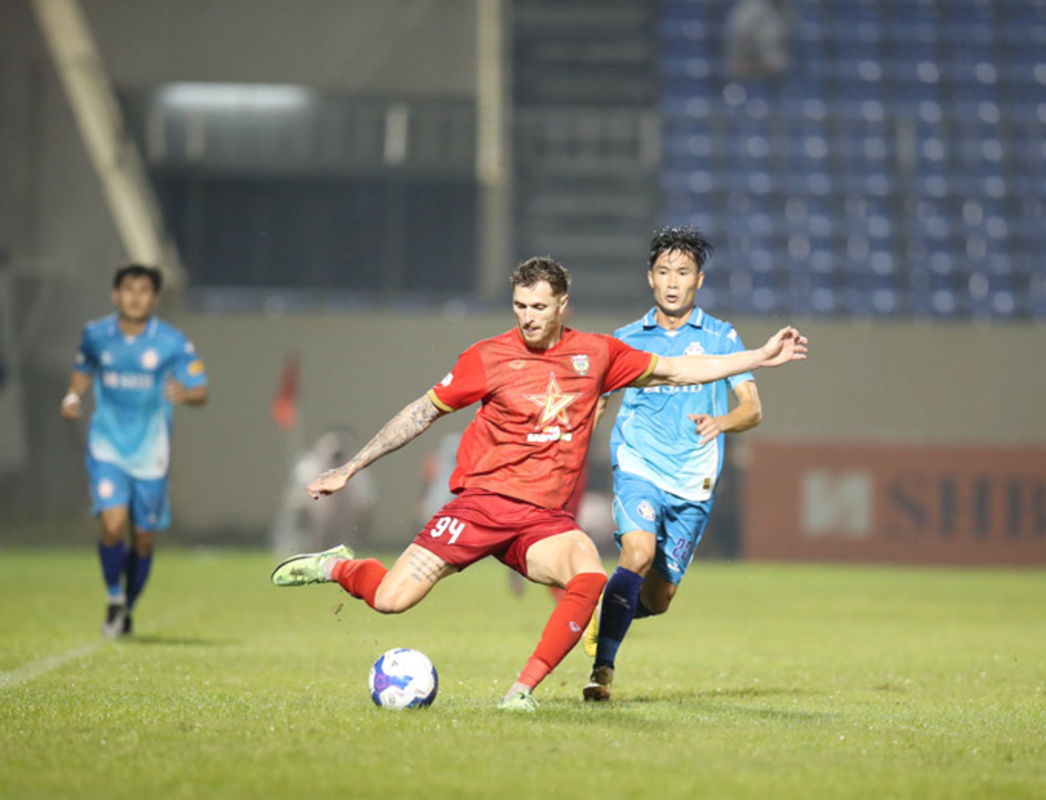 Geovane Magno, tác giả hat-trick đầu tiên tại V.League mùa này