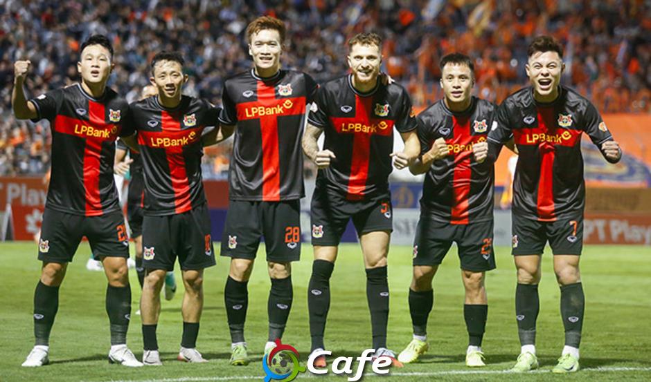 HLV Ninh Bình: 'V.League có trình độ ngang với hạng 2 Tây Ban Nha'