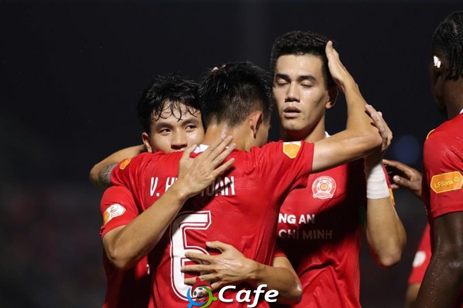 Kết quả CA TP.HCM 2-1 Hà Nội: Ngày trở lại ấn tượng