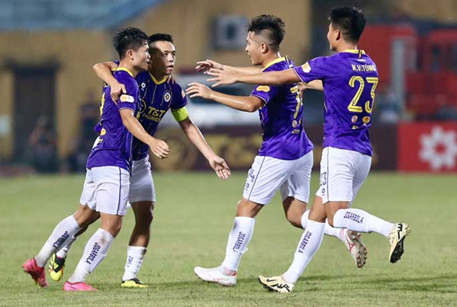 Kết quả Hà Nội 1-0 Bình Định: Cứu tinh Văn Quyết