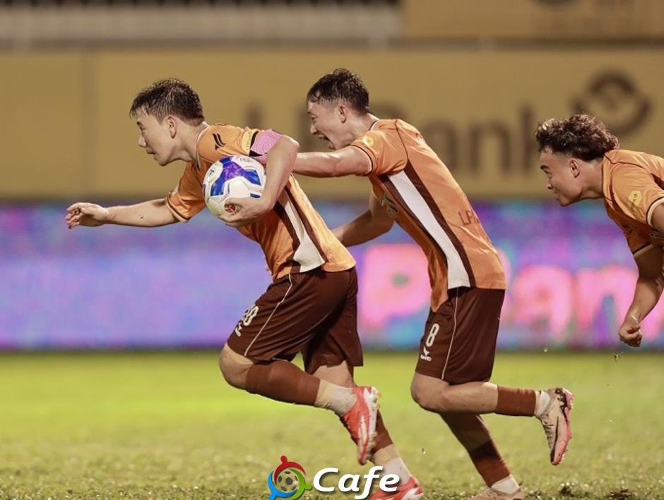 Kết quả HAGL 2-2 SHB Đà Nẵng: Minh Vương tỏa sáng 