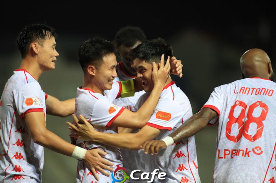 Kết quả Hải Phòng 3-1 PVF CAND: Hải Phòng bùng nổ phút cuối