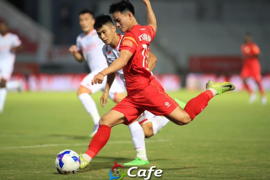 Kết quả Hải Phòng 3-1 PVF CAND: Hải Phòng bùng nổ phút cuối