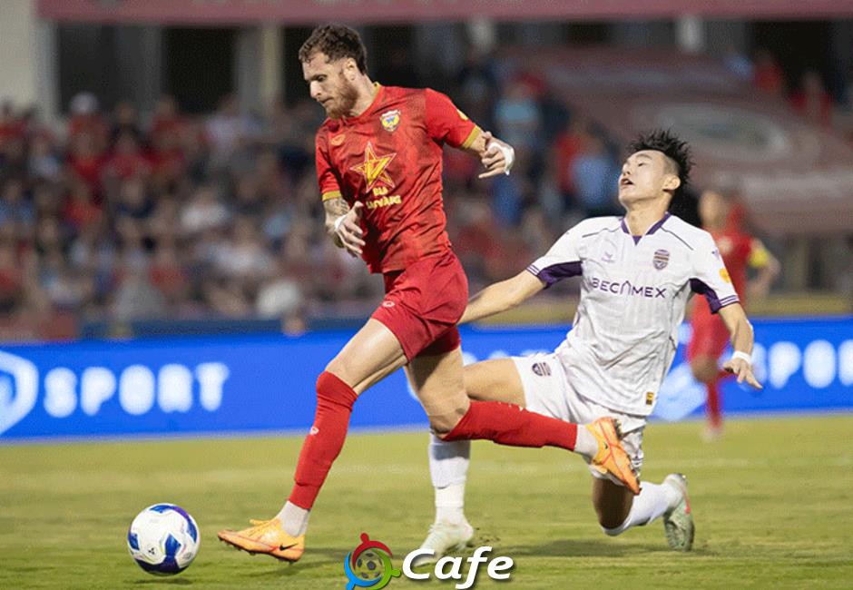 Kết quả HL Hà Tĩnh 3-1 B.BD: Thẻ đỏ và cuộc lội ngược dòng ấn tượng