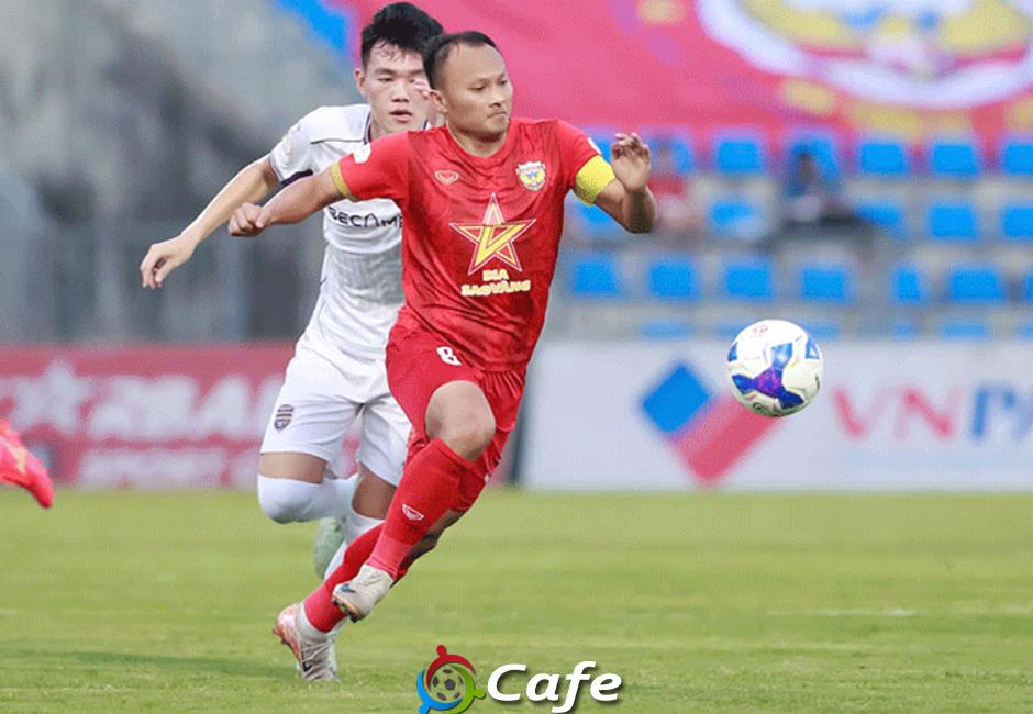 Kết quả HL Hà Tĩnh 3-1 B.BD: Thẻ đỏ và cuộc lội ngược dòng ấn tượng