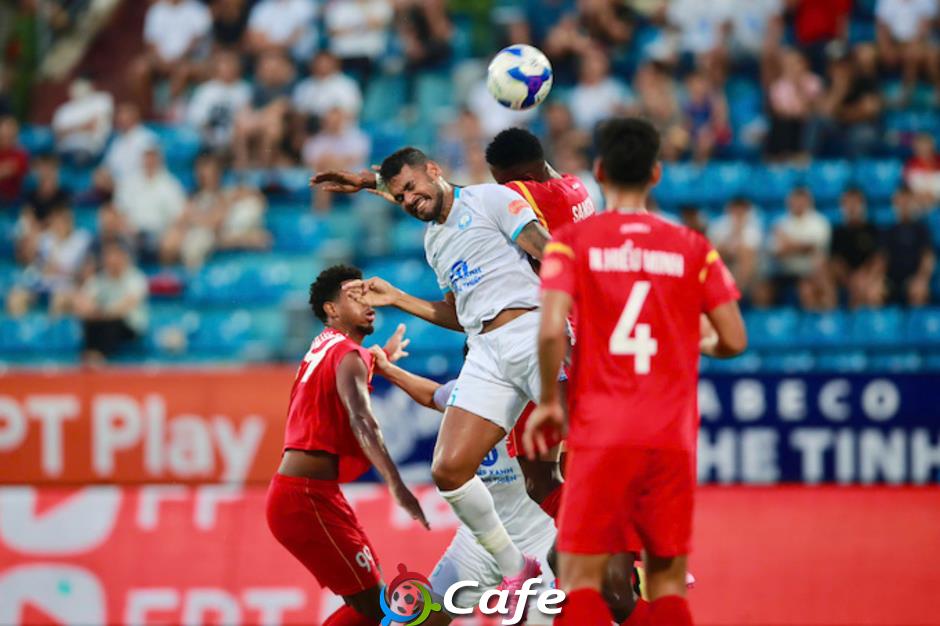 Kết quả Nam Định 2–1 PVF-CAND: Chơi vượt trội, Nam Định vẫn thắng… hú hồn!