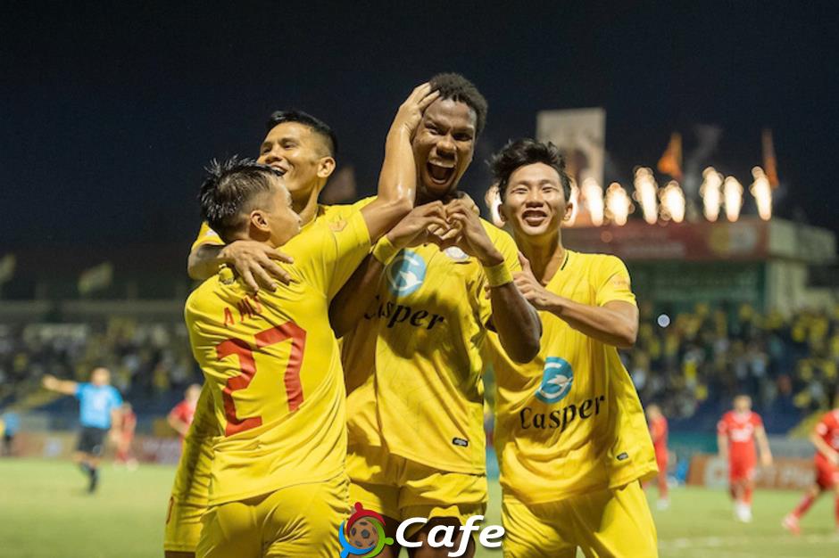 Kết quả Thanh Hoá 3-1 Thể Công Viettel: Lập hattrick, Ribamar giúp Thanh Hoá mở hội!