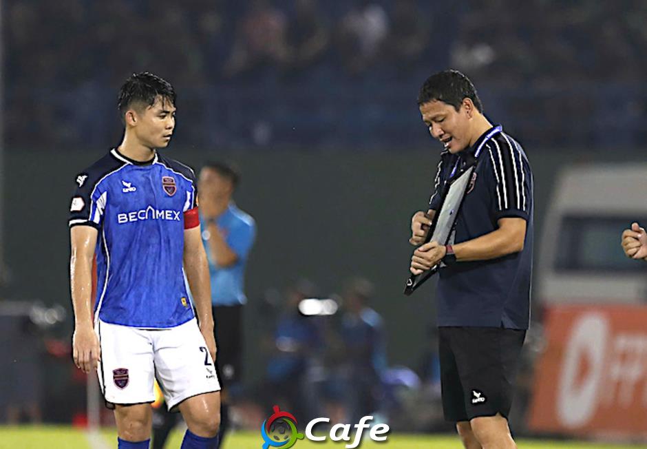 Lo cho HLV Nguyễn Anh Đức!