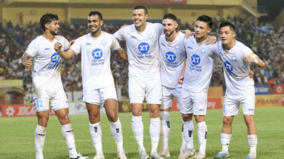 Nam Định chuẩn bị nhận tiền thưởng cực khủng nếu vô địch V.League