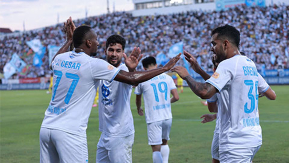 Nam Định lại ‘chơi lớn’ khiến cả V.League phải ngước nhìn