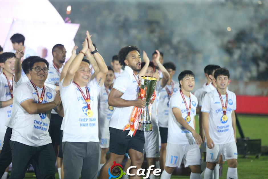 Nam Định, nhà vô địch của những đội vô địch!