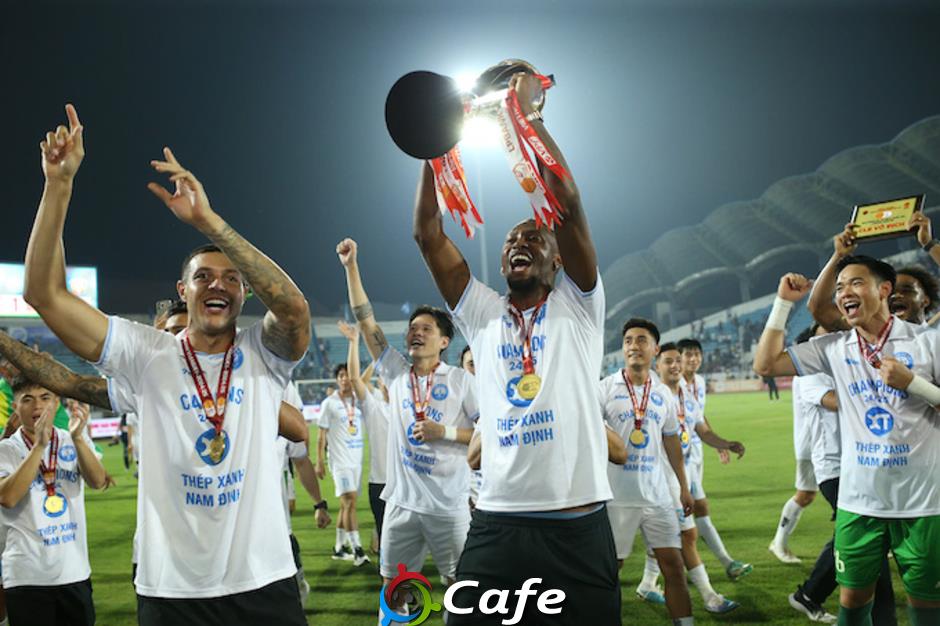 Nam Định, nhà vô địch của những đội vô địch!