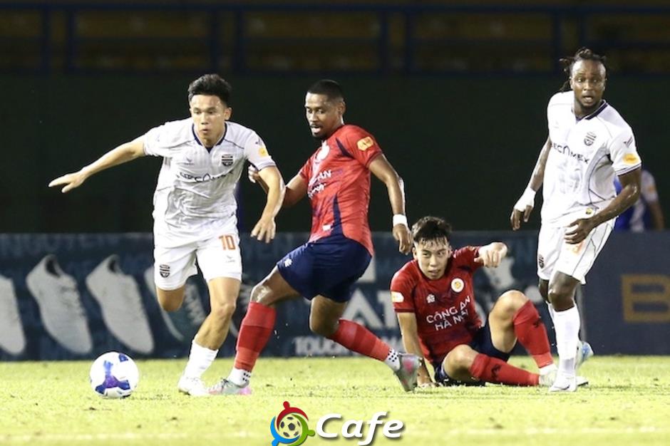 Nghịch lý ở CLB Bình Dương!