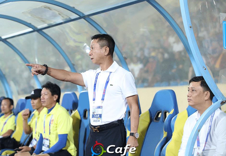 Nghịch lý V.League: HLV xin từ chức nhưng không được chấp thuận