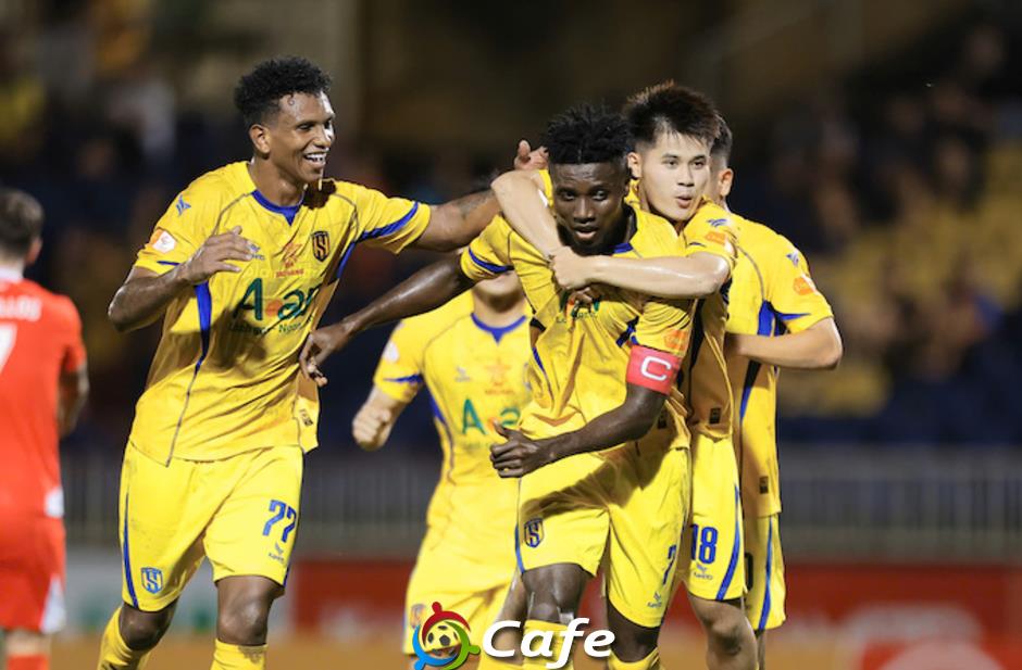 Nhìn lại vòng 5 V.League 2025/26: Những cú sốc trên sân nhà