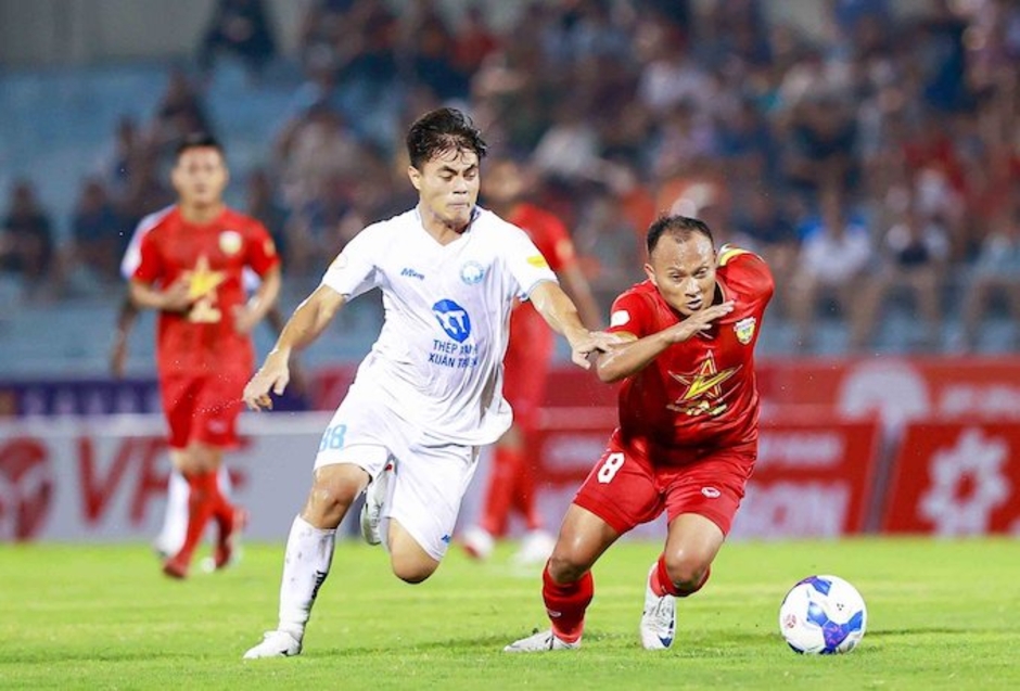 Những bất ngờ khó đoán của vòng khai mạc V.League 2024/25