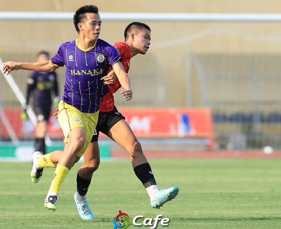 Phía sau chuyển nhượng ‘bom tấn’ tại V.League