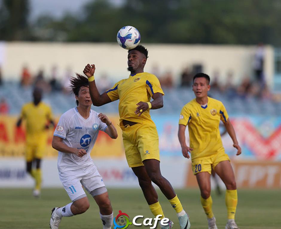 Quảng Nam, Đà Nẵng, Bình Định trụ hạng V.League khi nào?