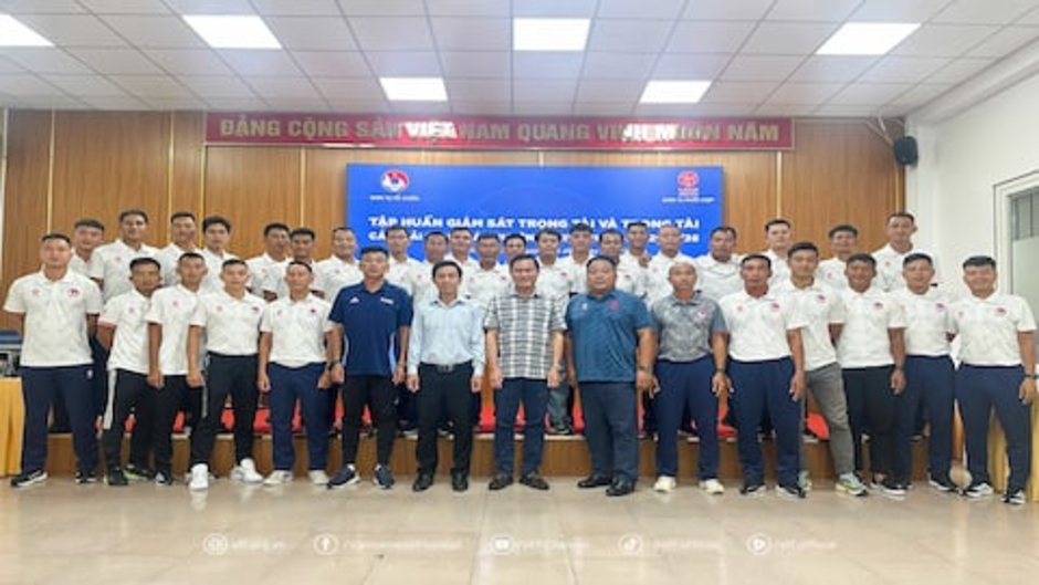 Tập huấn đợt 2 dành cho giám sát và trọng tài các giải đấu chuyên nghiệp 2025/26