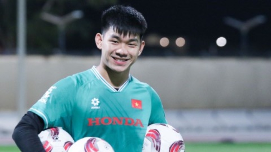 Thể Công Viettel sắp mượn thành công thủ môn triển vọng nhất V.League