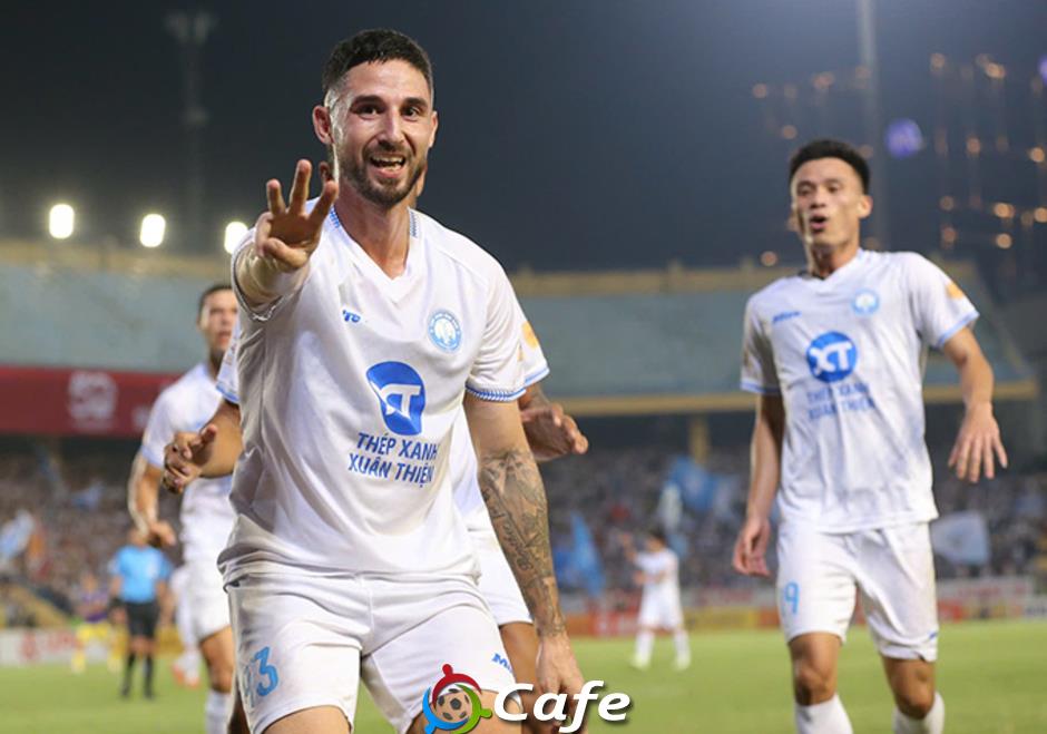 Trực tiếp Hà Nội 0-3 Nam Định: Hà Nội bế tắc