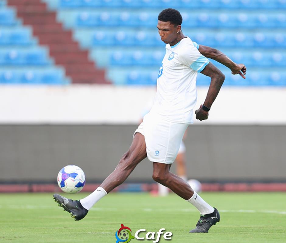 Trực tiếp Nam Định 0-1 Công an Hà Nội: Alan lập công