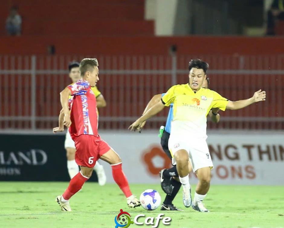 Trước trận TP.HCM vs Bình Định: Không ngờ, cuối đường lại gặp nhau