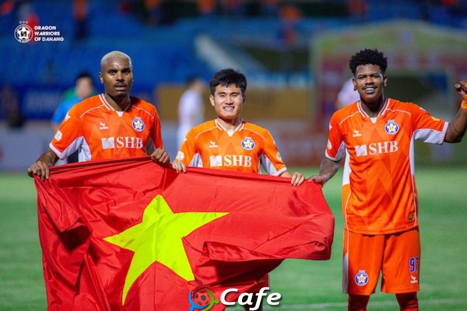 Trước vòng 21 V.League 2024/25: Nóng tại Hàng Đẫy!