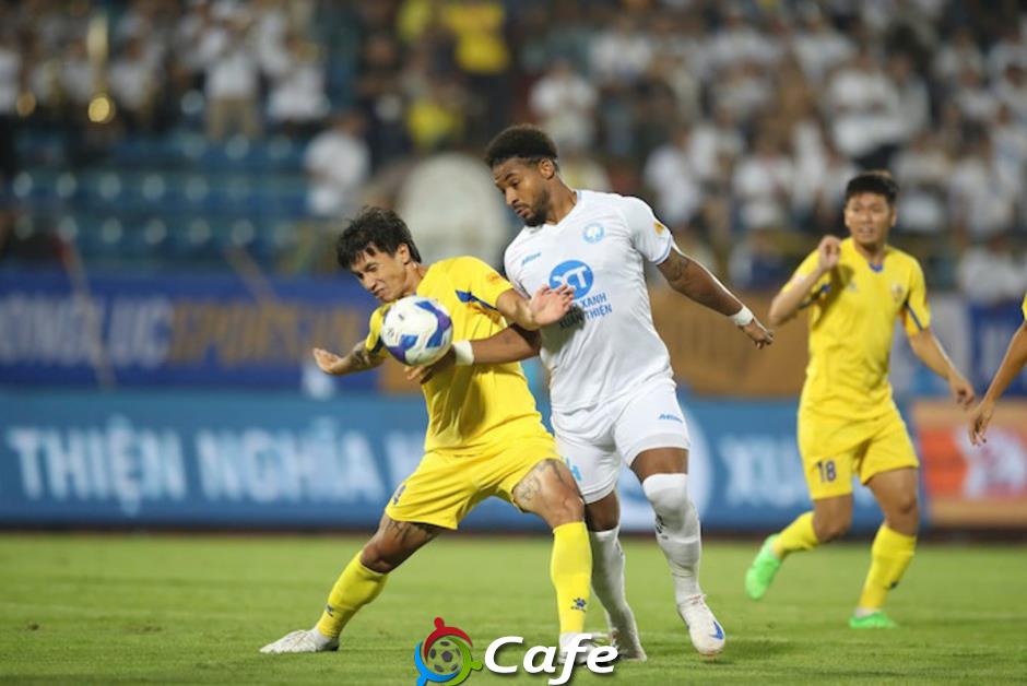 Trước vòng 25 V.League 2024/25: Nam Định có vô địch trước một vòng đấu?