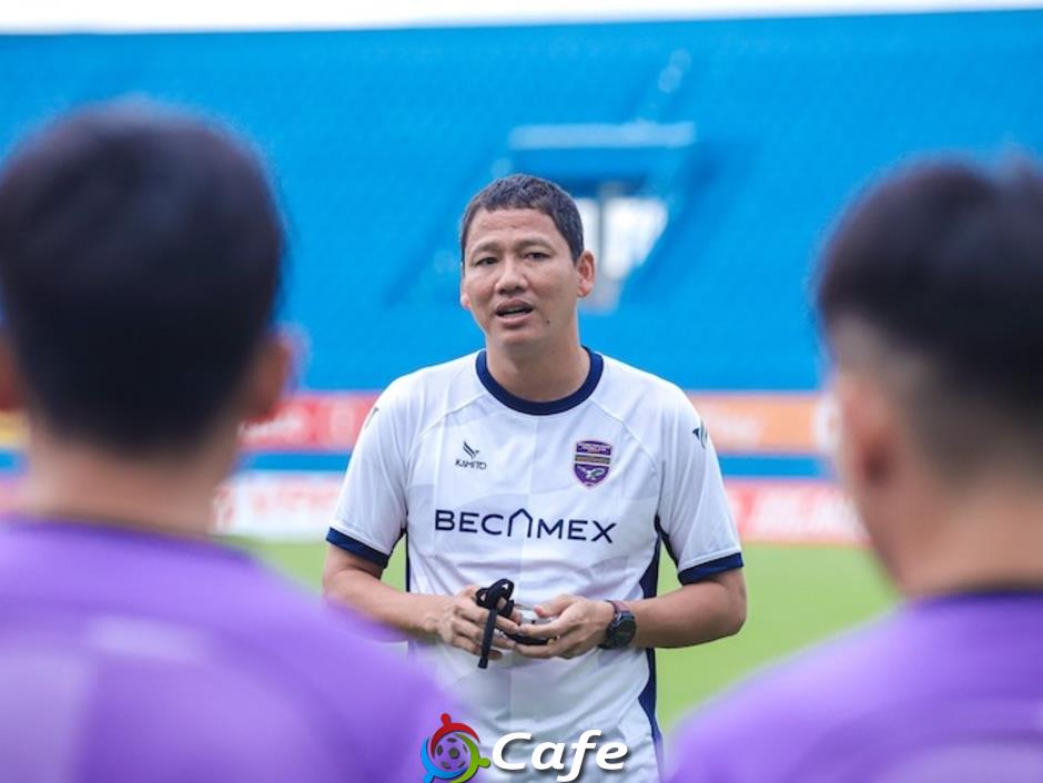 Trước vòng 4 V.League 2025/26: Khó cho HLV Nguyễn Anh Đức!