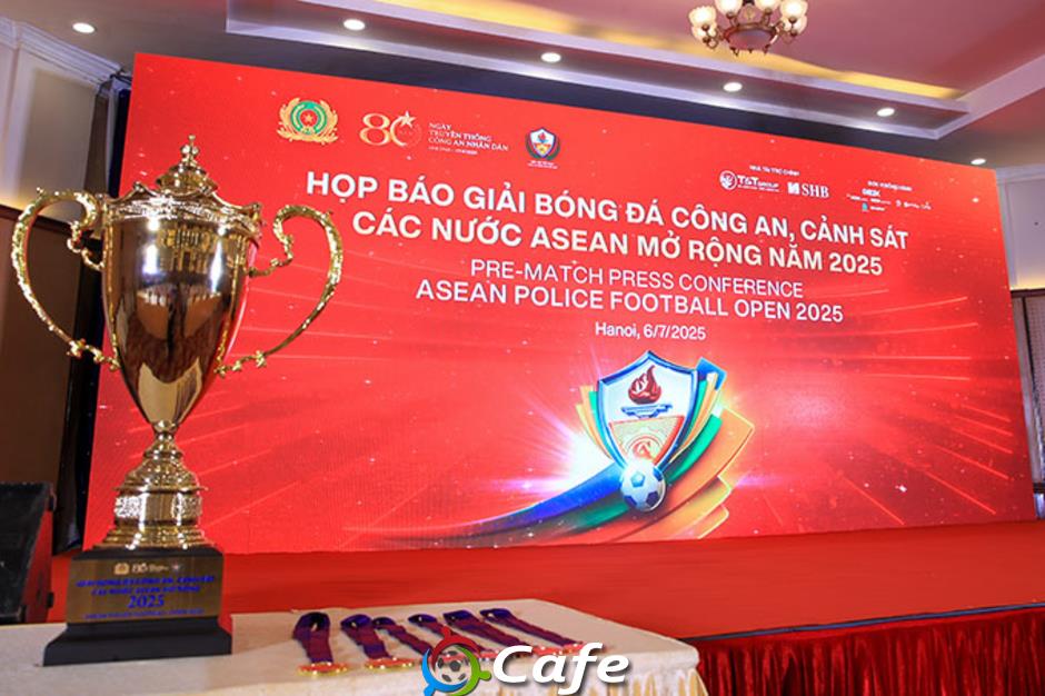 Tuyển thủ Việt Nam tham dự giải bóng đá Công an, Cảnh sát ASEAN mở rộng 2025