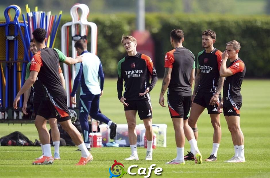 Vì sao Odegaard sa sút thê thảm?